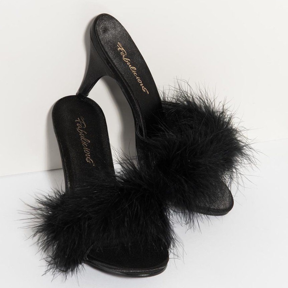 Black Marabou Slipper // Fabulicous by Pleaser